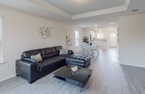 Aubrey House | Lux Private Aubrey Getaway Minutes From Frisco