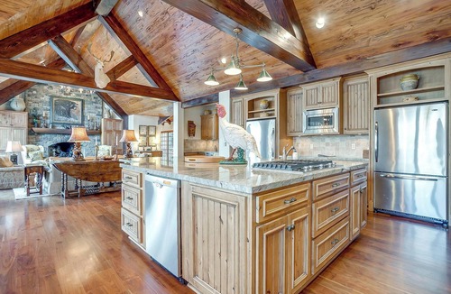 Boswell Other | LUX Ranch on 2,600 acre playground! Swim Fish Hunt