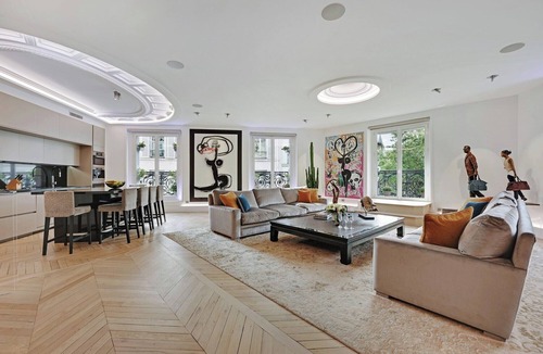 Saint-Germain-des-Pres Apartment | LUX RESIDENCE: BLEND OF BOHEMIAN CHARM & CURATED CONTEMPORARY ART-SAINT GERMAIN
