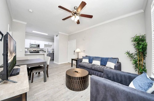 Egypt Apartment | LUX Resort-Inspired 2BR | Near Houston | Pool, Gym