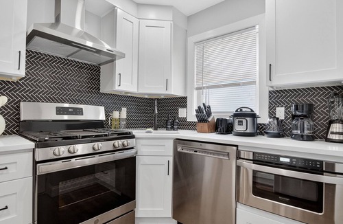 Somerville Apartment | LUX Retreat Home with Yard & Parking