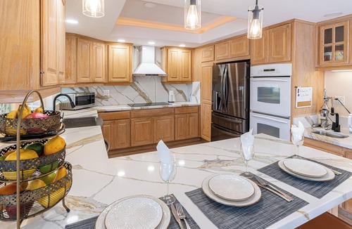 Huntington Beach Bed & Breakfast | LUX Stunning Villa Huntington Harbor 3 Min 2 Beach