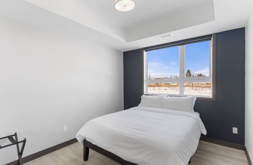 Thunder Bay Hotel | Lux Suites Extended Stay