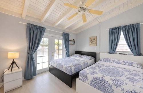 Riverside Park House | LUX View Villa