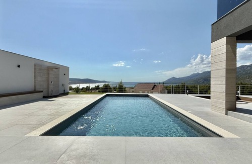 Rovanjska Villa | Lux Villa Serene with heated pool