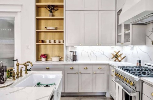 Central Arlington House | LUX | Walk to AT&T Stadium | GlobeLife | GameRoom