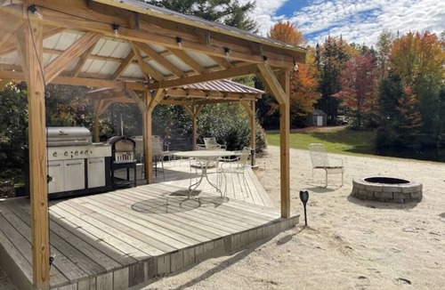 Whitefield House | Lux Waterfront Cottage & Guest House