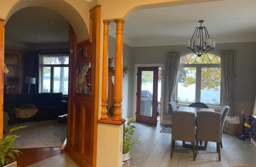 Saint John House | Lux Waterfront Private 4bd home