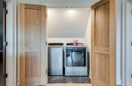 Nashville House | Lux West Nash Tudor, 4mi to DT, Sleeps 9