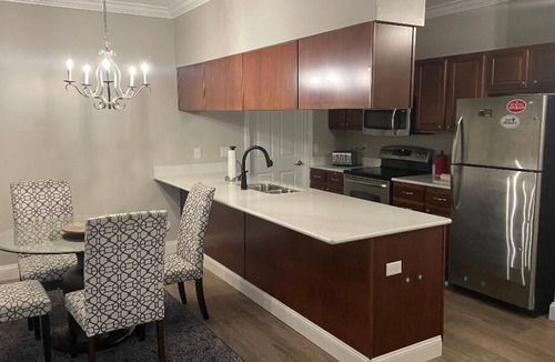 Morgantown Condo | luxary condo near include 3 bd 3 bathroom and fire place