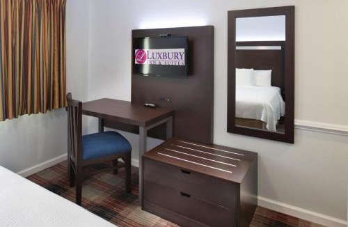 Maryville Hotel | Luxbury Inn & Suites