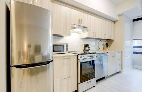 Centretown Apartment | Luxe 1BR Apt with Skyline Views near Bytown Museum