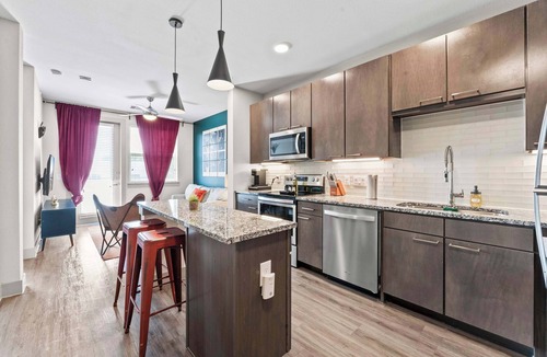 Montopolis Apartment | Luxe 1BR luxe suite close to Downtown w/fast WiFi