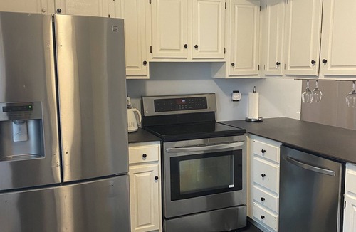Corn Hill Condo | Luxe 2BR 1/12 BA Condo close to UR, RIT & Strong.