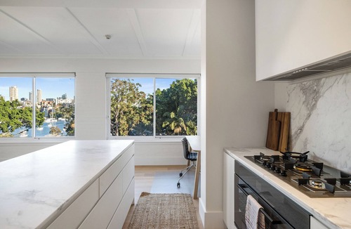 Darling Point Apartment | Luxe 3BR Full-Floor Suite w/Views | Darling Point