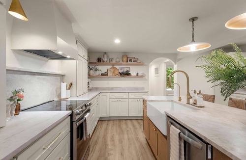 Hendersonville House | Luxe 3BR w Private Waterfall 15 min to Town