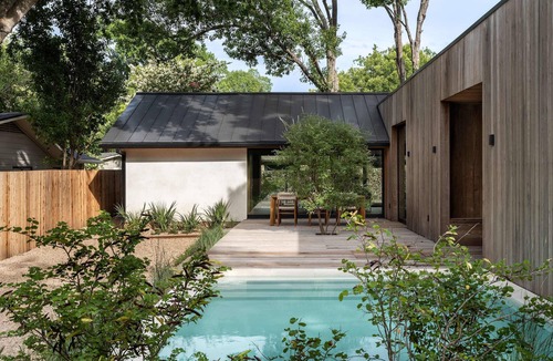 St. Edwards House | Luxe 4-Bedroom Retreat | Near SoCo | Private Pool