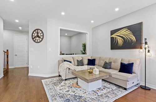 Milton House | Luxe 6 Bed Home Lion Safari Ping Pong Falls