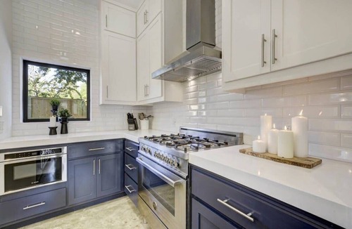 Govalle House | Luxe 8BR Austin Combo | Pool, Grill & Rooftop Deck