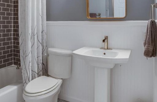 Chamblee Apartment | Luxe Abode