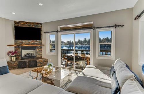 Lakewood Villa | Luxe At Louise