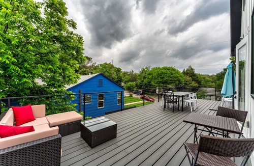 Riverside House | Luxe Austin Riverside House w/Skyline Deck