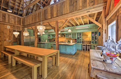 Zenda House | Luxe Barndominium w/Home Gym, Theater, & More!