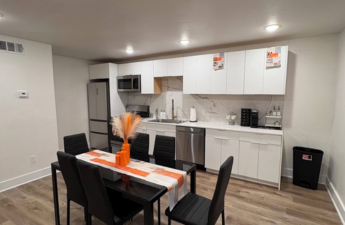 Old East Dallas Apartment | Luxe Bellevue In Downtown Dallas