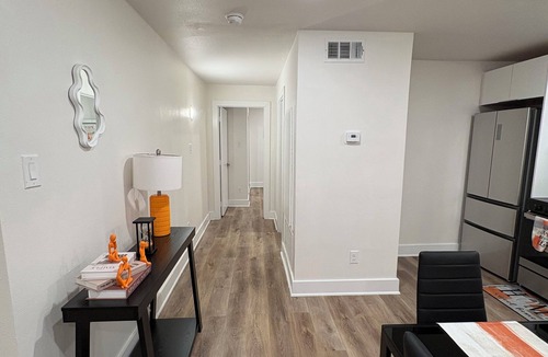 Old East Dallas Apartment | Luxe Bellevue In Downtown Dallas