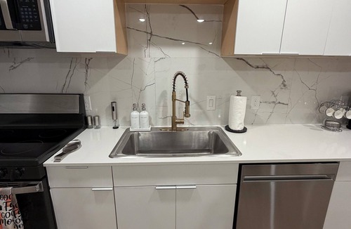 Old East Dallas Apartment | Luxe Bellevue In Downtown Dallas