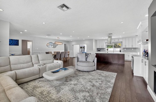 Boca Del Mar House | Luxe Boca Retreat with Pool