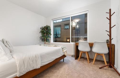 Atlantic Apartment | Luxe Central Home with Views & Rooftop