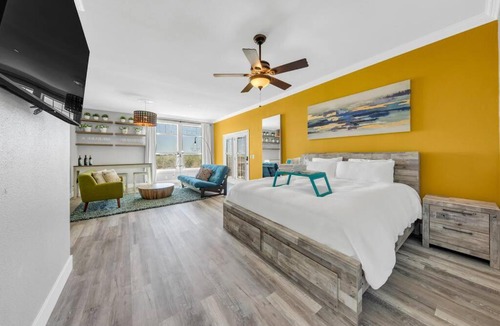 Clarksburg Apartment | Luxe & Comfy Vineyard Estate ~ Breathtaking Views!