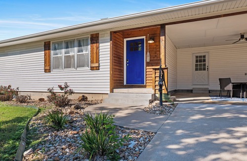 Stockton House | Luxe Covered Patio-2 Luxury King Beds-Double Boat Parking-Minutes from OT Marina