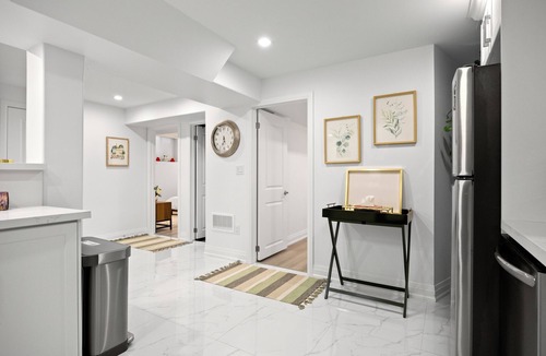 Mount Pleasant Apartment | Luxe & Cozy: Stylish Apartment in Caledon