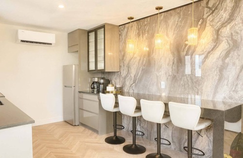 Boischatel Apartment | Luxe & détente | 1 ch 4 pers Spa Free Parking