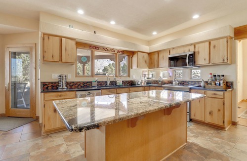 North Albuquerque Acres House | Luxe Desert Retreat w/Mtn Views in Albuquerque!