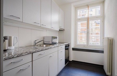 Enge Apartment | Luxe Enge 2BR w/Shared W/D, near Local Market & Old Town, by Blueground