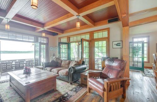 Middle Hope House | Luxe Family Home on Orange Lake w/Private Dock!