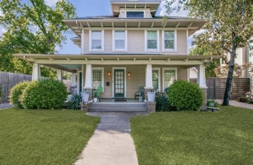 Old East Dallas House | Luxe Farmhouse near Deep Ellum & Bishop Arts
