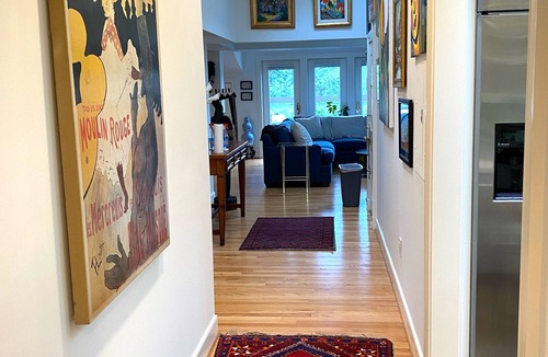 Georgetown Condo | LUXE Georgetown Penthouse, Deck, Skylights, Pkg