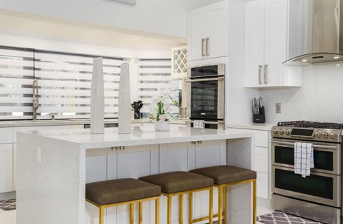 Plantation Apartment | Luxe Gorgeous 7BR Home With Game Room/Pool