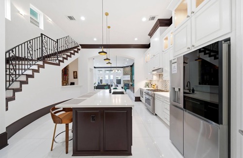 Shady Acres House | Luxe Heights Retreat With Heated Pool/Spa, Elevator, King En-suites And Theater