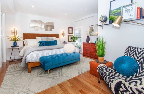 Highland Park House | Luxe Home | Near T Su