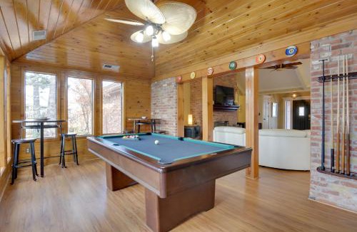 Vinita House | Luxe Home w/Private Pool & Game Room in Vinita