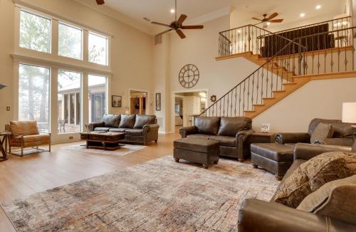 Vinita House | Luxe Home w/Private Pool & Game Room in Vinita