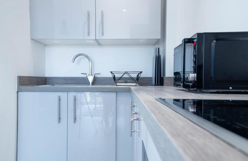 Salford Apartment | Luxe Interchange Apartment Near Old Trafford - Media City - The Quays