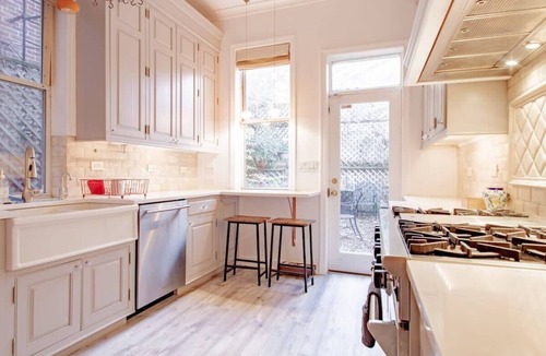 Kalorama Heights House | LUXE Kalorama 5-BR Townhome Close to Dupont Circle