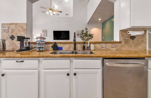 Barker House | Luxe King 5BR Home w/Game Room + Private Backyard