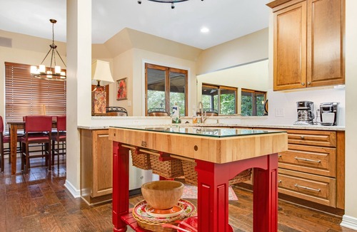 Apache Shores House | Luxe Lake Austin Estate with Pool & 2-Story Boat Dock Overlooking the Water